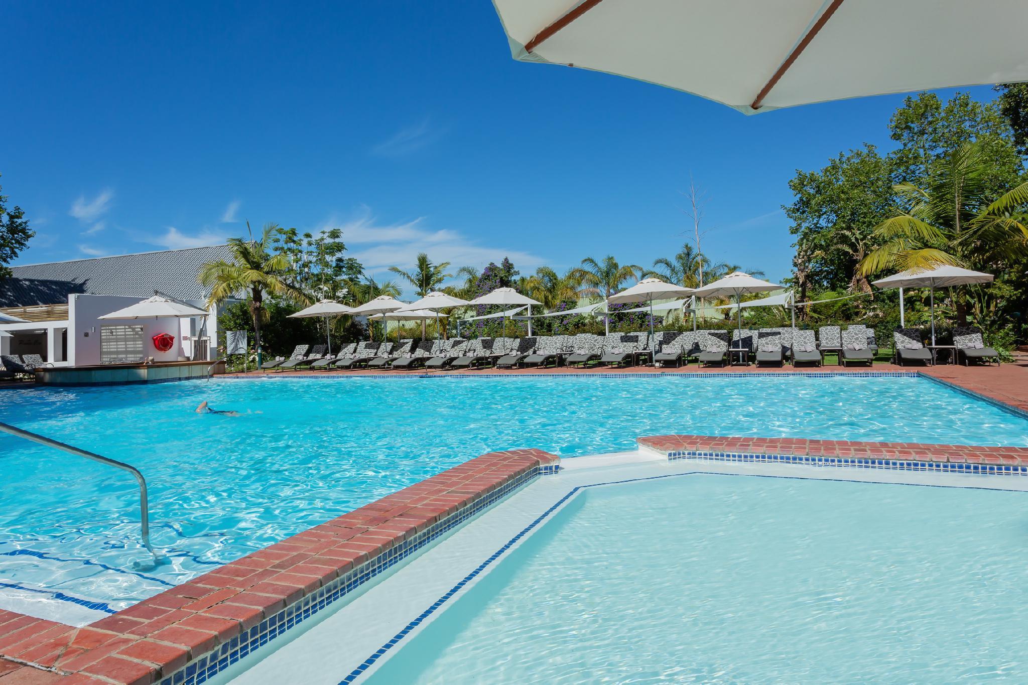 Fancourt Hotel George Exteriér fotografie
